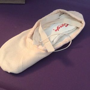Ballet shoe